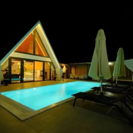 Good Place To Relax With Your Family. *